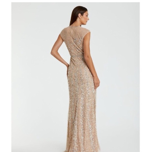 Mac Duggal Dresses & Skirts - Mac Duggal Size 4 Nude Embellished Illusion
High Neck Cap Sleeve Gown 5619